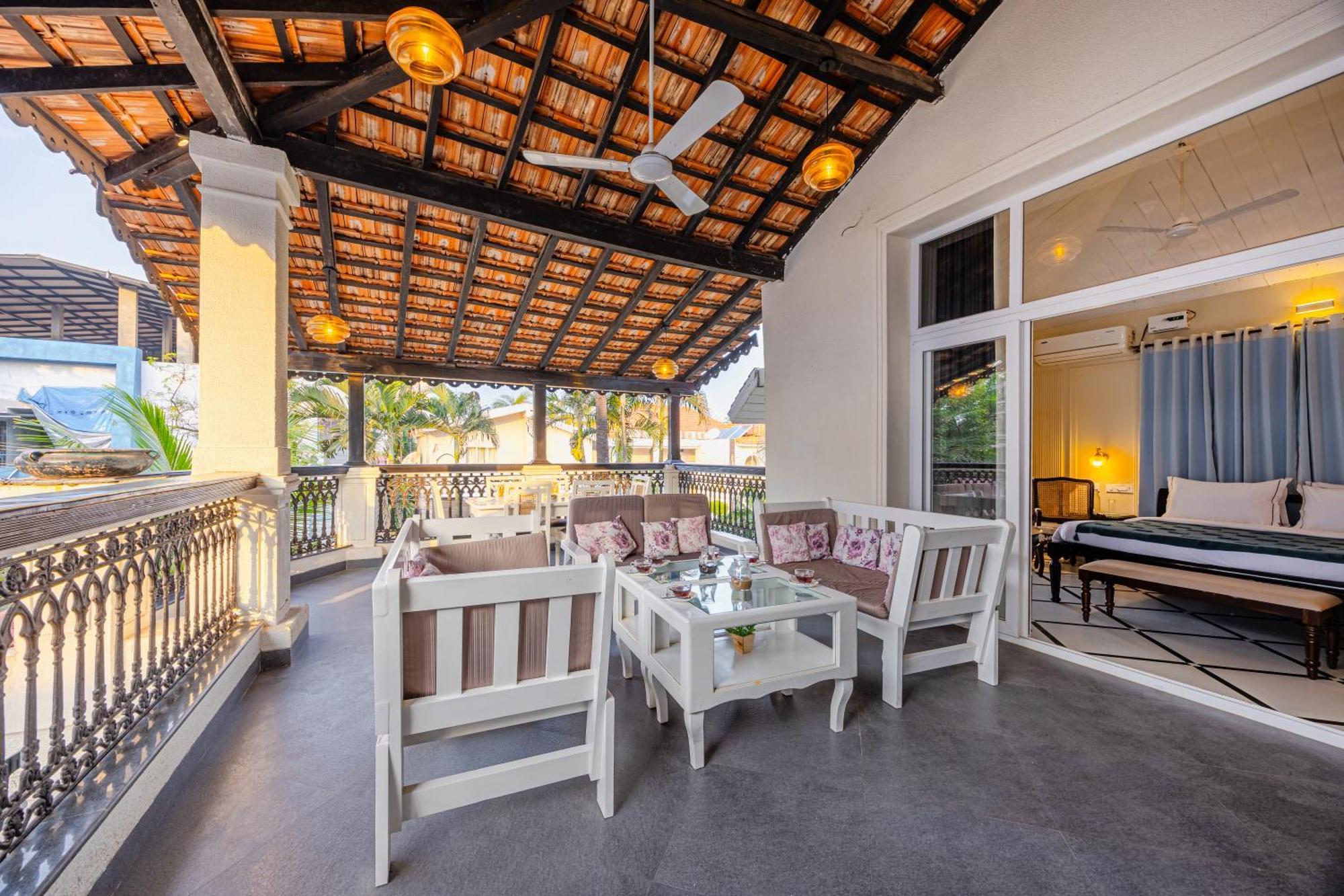 Elivaas 4 Bhk Villa Near Beach With Private Pool & Bar - Casa Boa Vida Candolim Eksteriør bilde